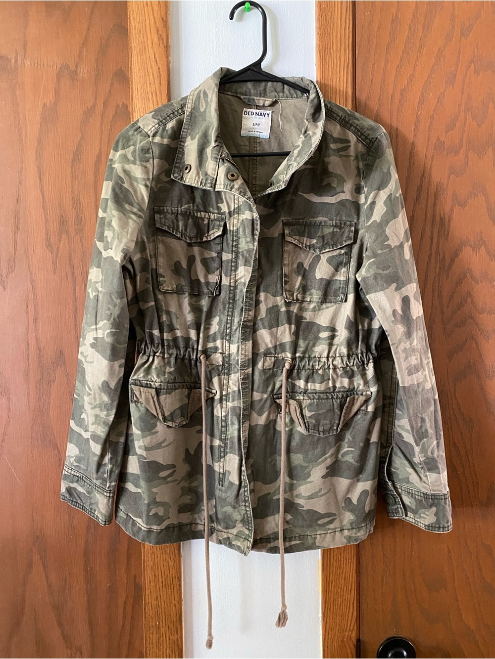 Old Navy Women's Camouflage Drawstring Utility Jacket - Olive